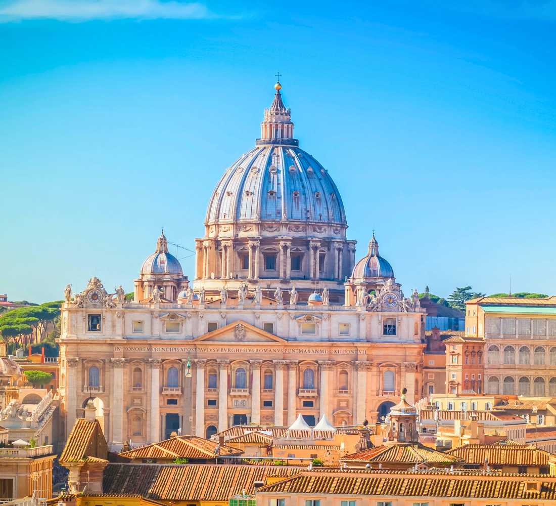 Tour turistico Hop-on Hop-off a Roma – Monumenti iconici e biglietti flessibili nel 2026 Tour Hop-on Hop-off a Roma, Italia – Bus panoramici, principali attrazioni e cancellazione gratuita nel 2026